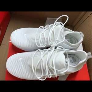 Wmns Air presto white